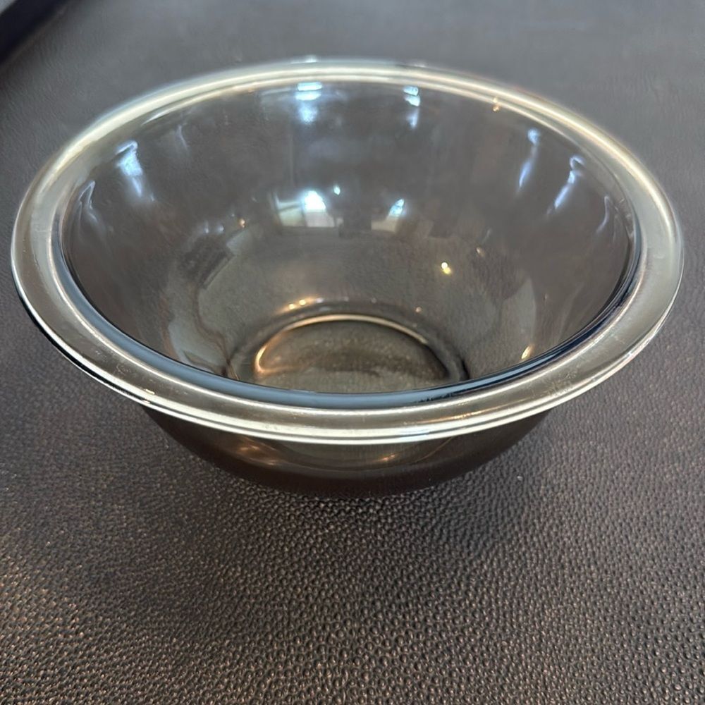 Pyrex Vintage Smoke Bronze Glass Bowl 322 1 liter